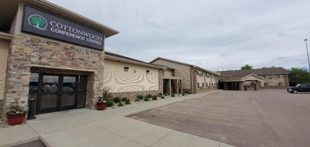 Cottonwood Inn&Conference Center South Sioux City Esterno foto